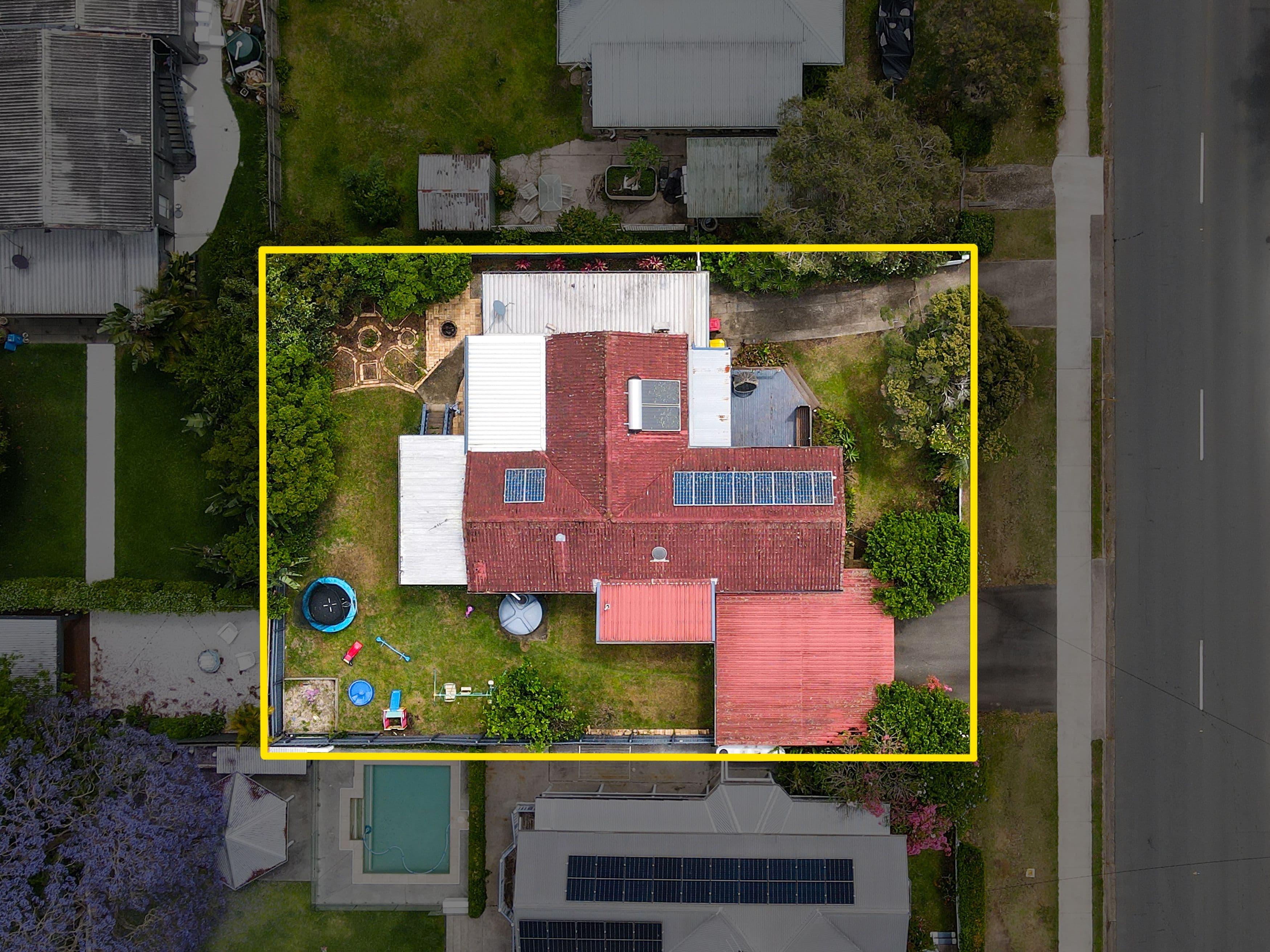 35 Young Street, Petrie QLD 4502, Petrie - Thumbnail 2