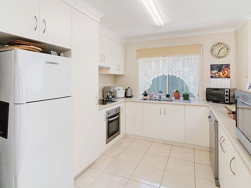 28 Haeusler Drive, NAIRNE SA 5252, Nairne - Thumbnail 3