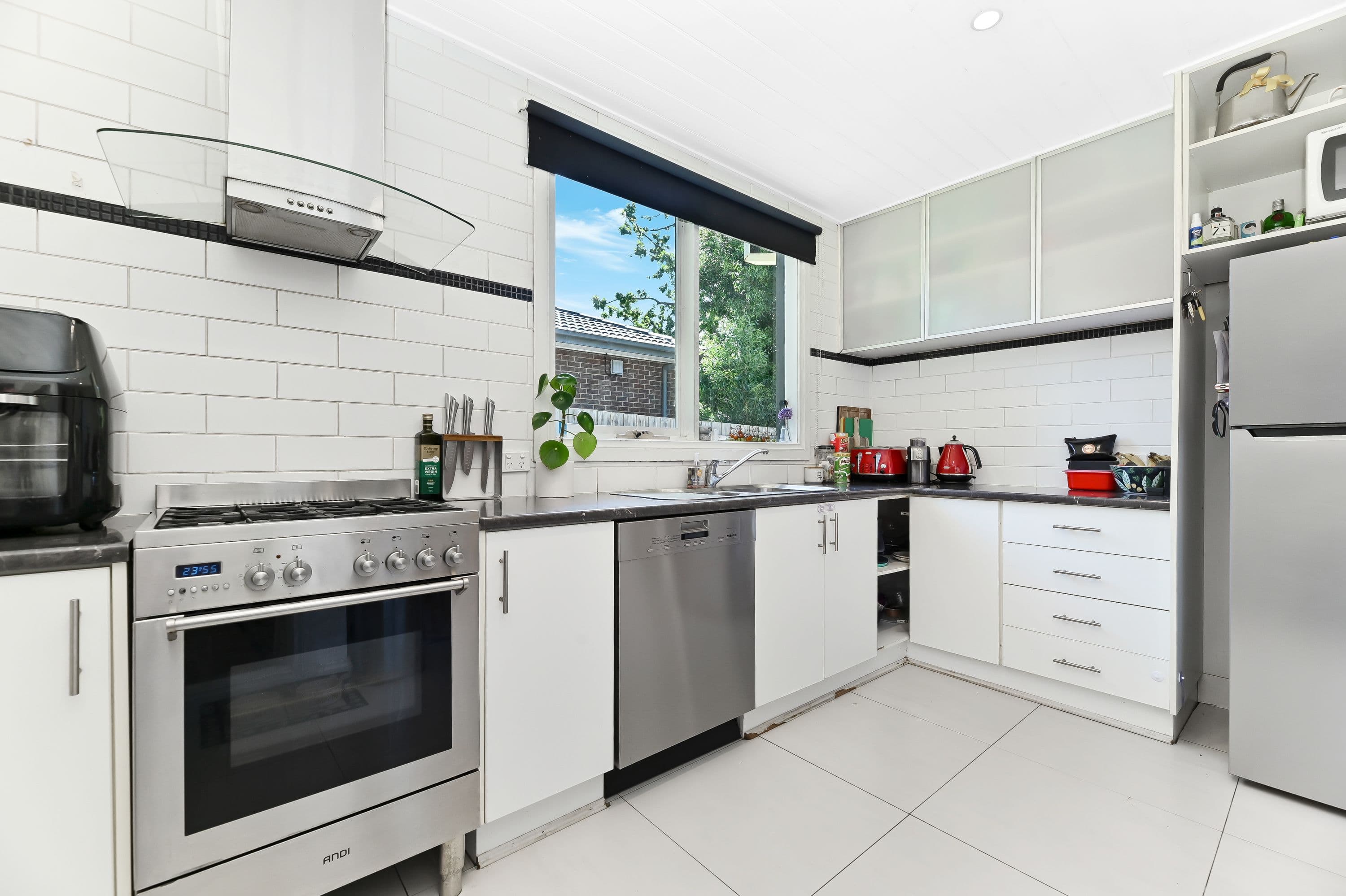 24 Timms Avenue, Croydon VIC 3136, Croydon - Thumbnail 5