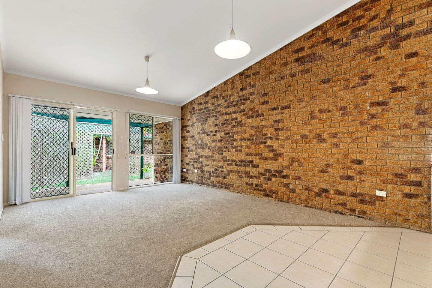 222-224 Torquay Terrace, Torquay QLD 4655, Torquay - Thumbnail 3