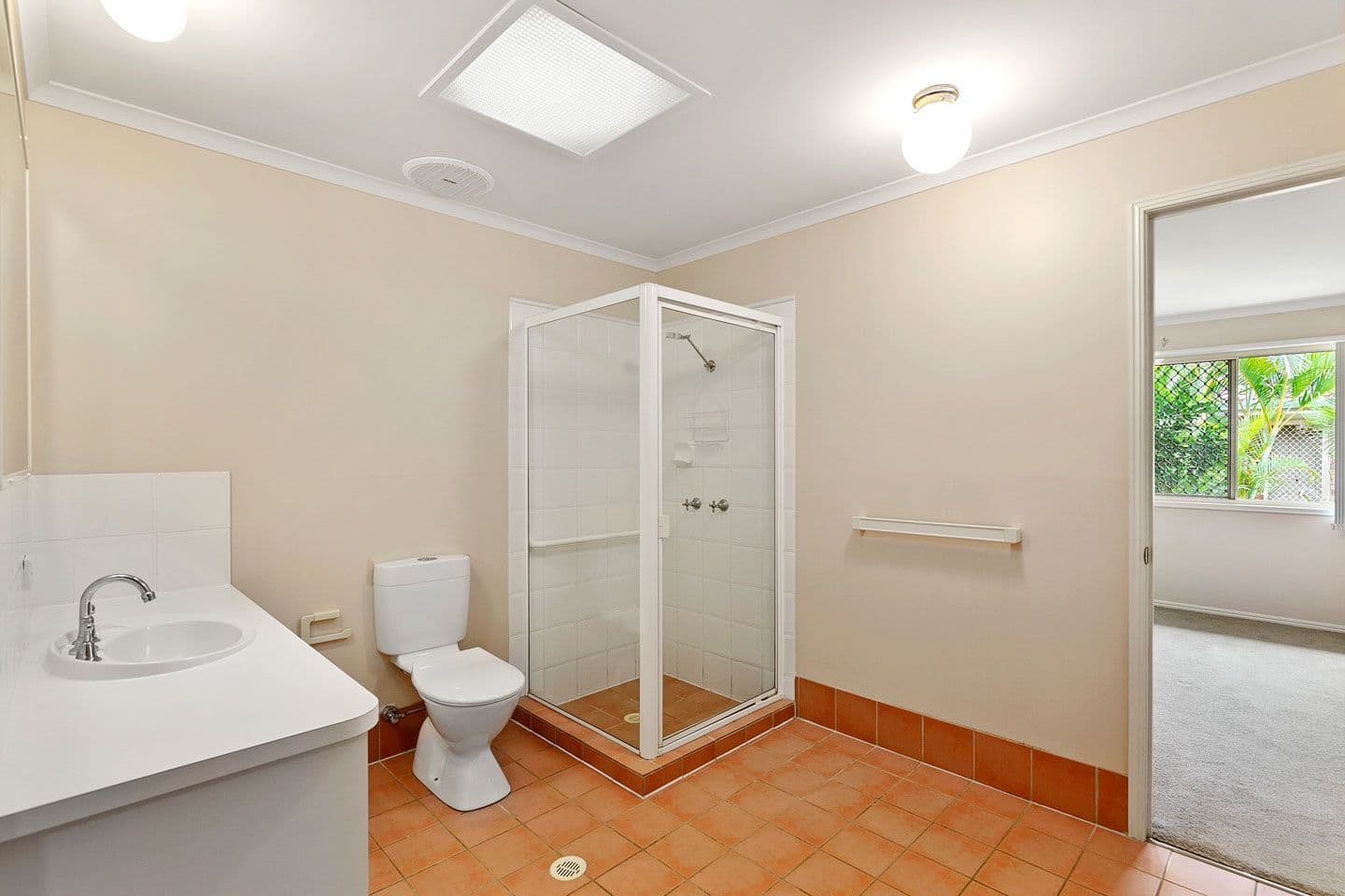 222-224 Torquay Terrace, Torquay QLD 4655, Torquay - Thumbnail 7
