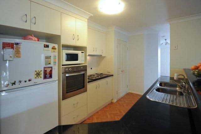 23 Elizabeth Street, WESTBROOK QLD 4350, Westbrook - Thumbnail 4