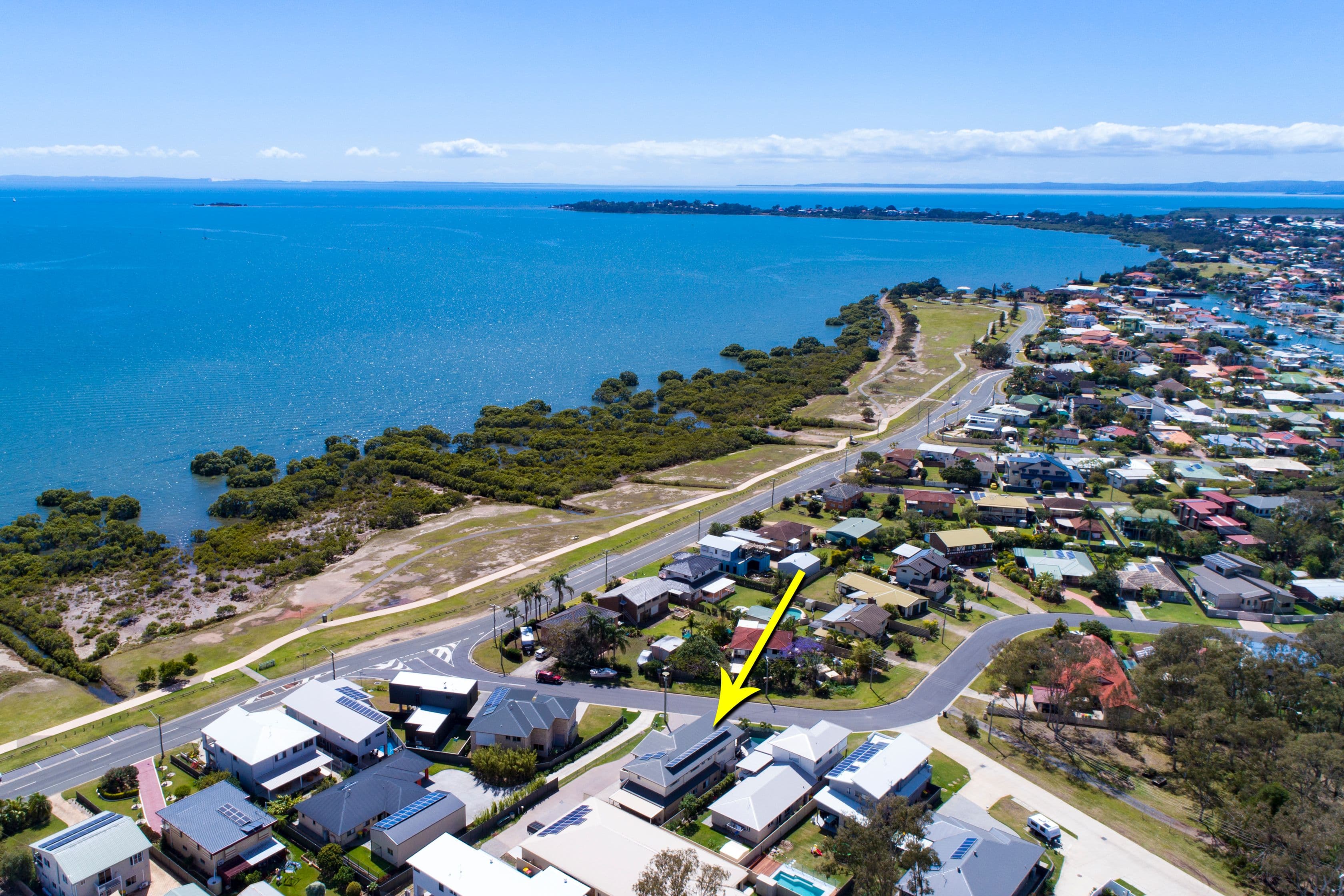 11 Baywalk Place, Thorneside QLD 4158, Thorneside - Thumbnail 2