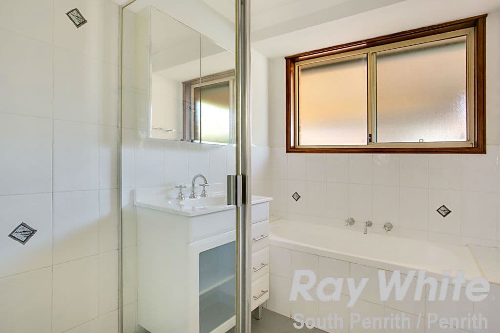 102 Sunflower Drive, Claremont Meadows - Thumbnail 7