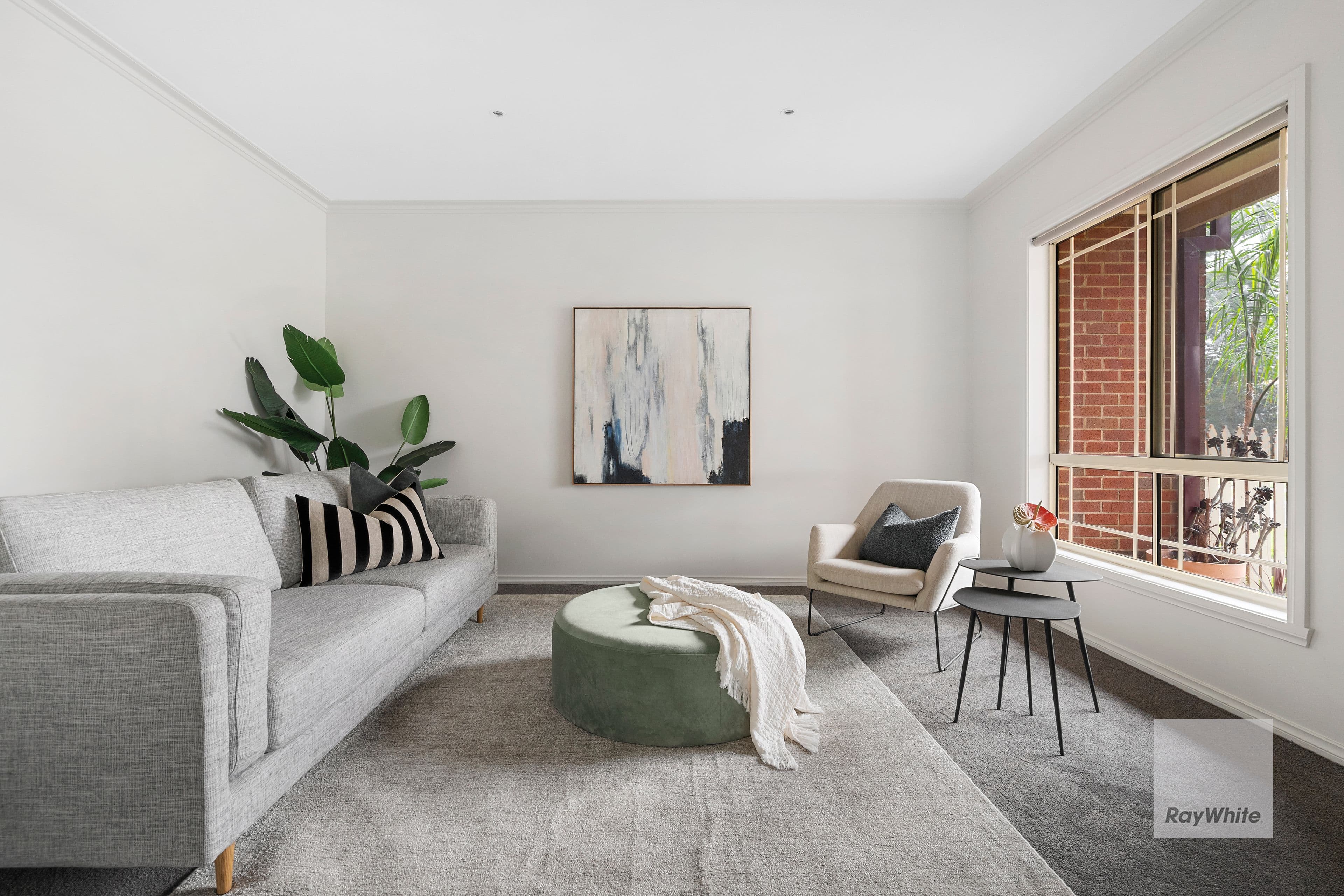 4 Benjamin Close, Bundoora VIC 3083, Bundoora - Thumbnail 2