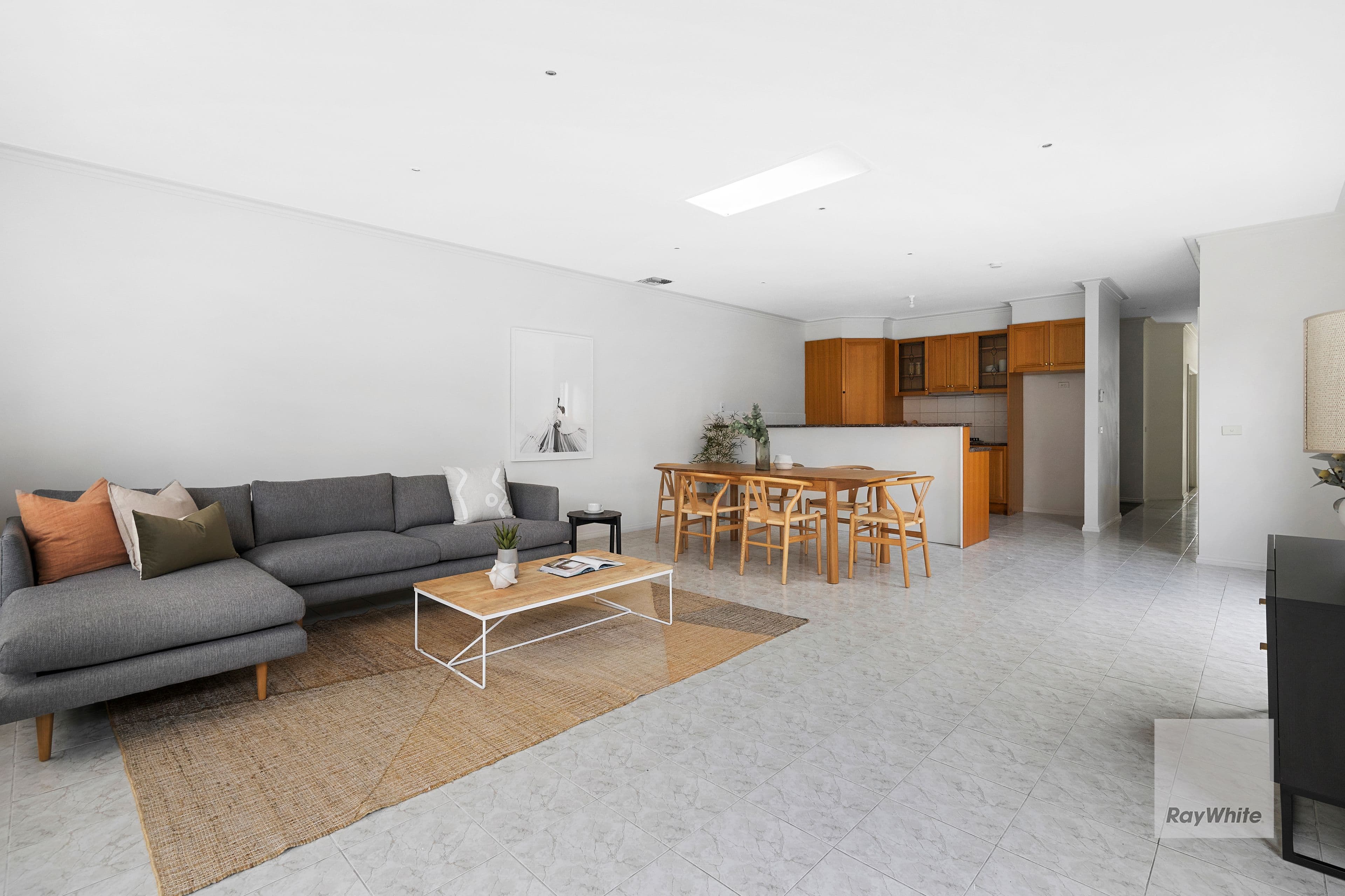 4 Benjamin Close, Bundoora VIC 3083, Bundoora - Thumbnail 3