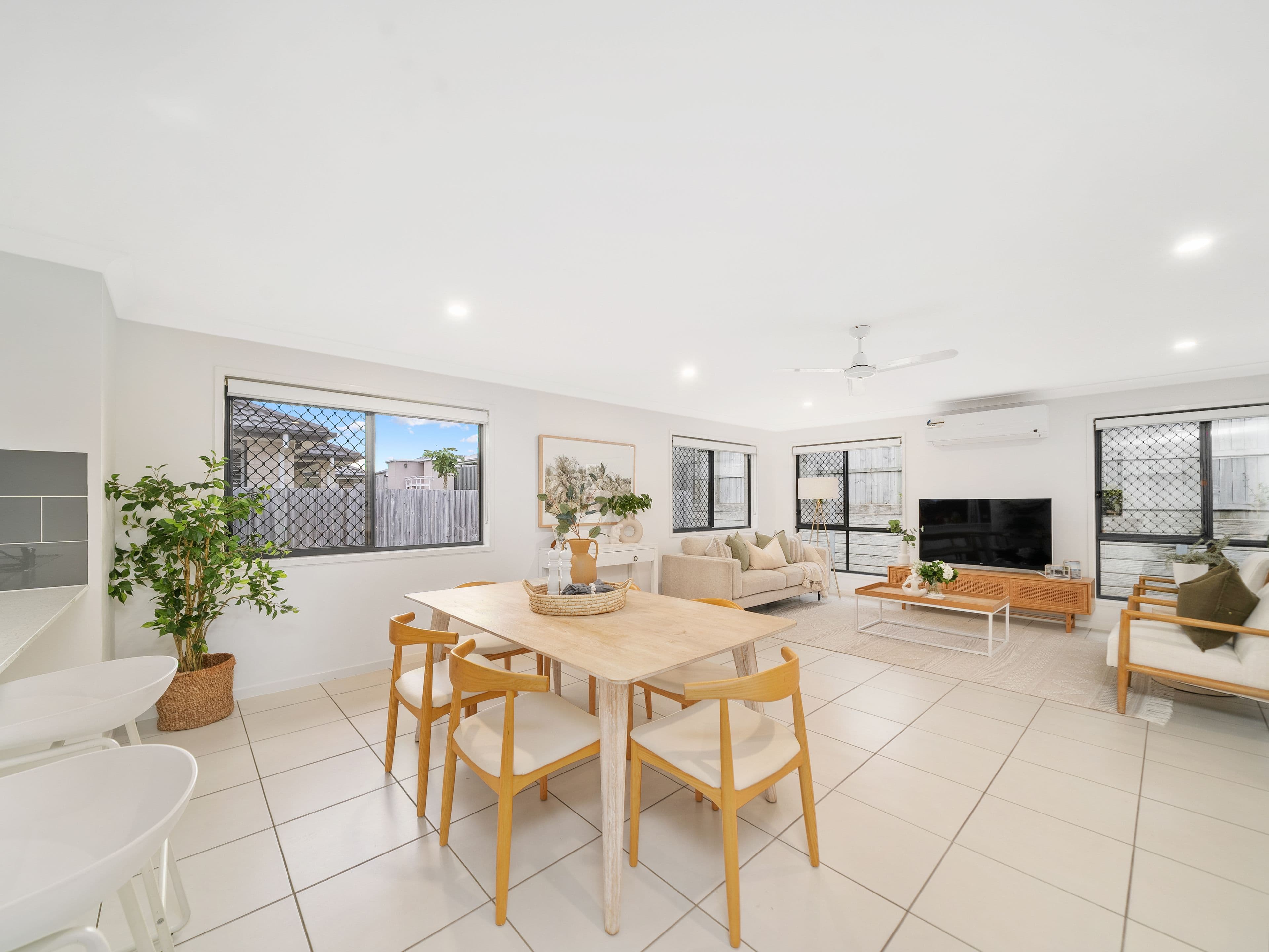 18 Carson Circuit, Mango Hill QLD 4509, Mango Hill - Image 1
