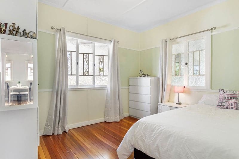 53 Seabreeze Road, Manly West - Thumbnail 6
