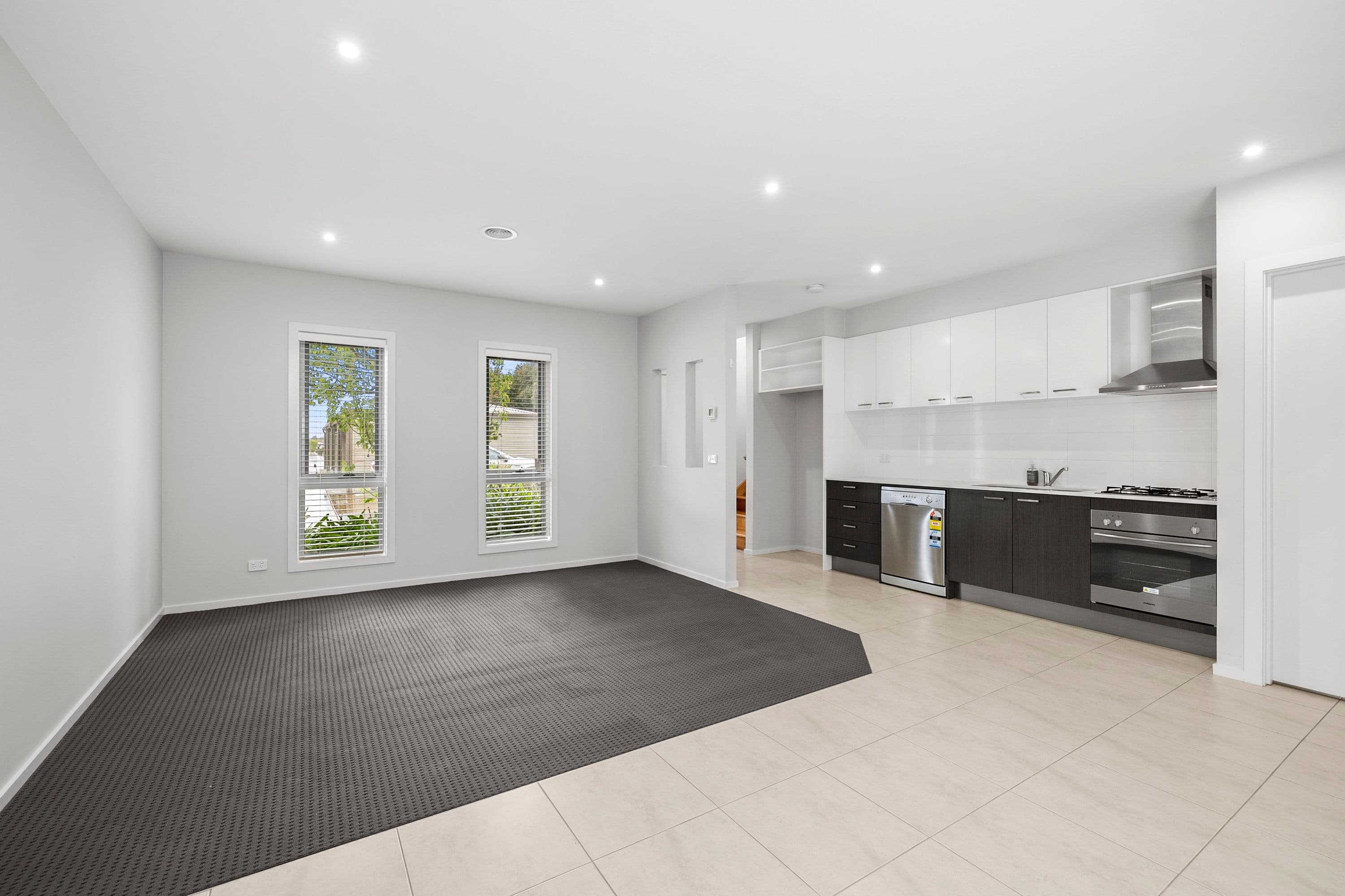 31 Balanada Close, Alfredton VIC 3350, Alfredton - Thumbnail 4