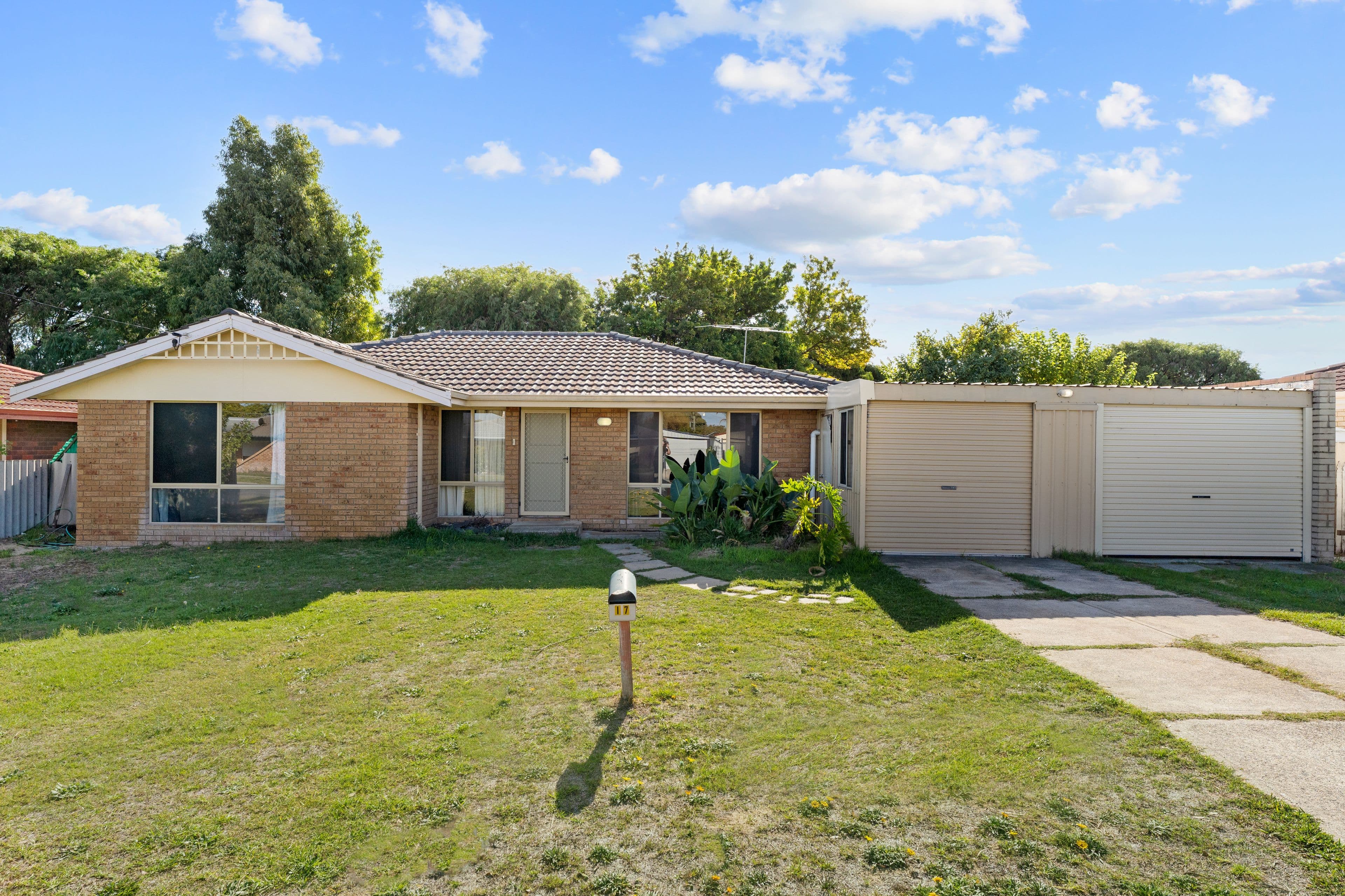 17 Jubilee Drive, Waikiki WA 6169, Waikiki - Thumbnail 5