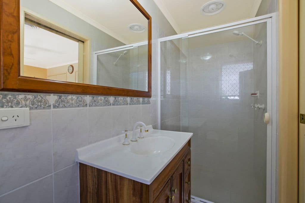 11 Kenton Street, ALEXANDRA HILLS QLD 4161, Alexandra Hills - Thumbnail 5
