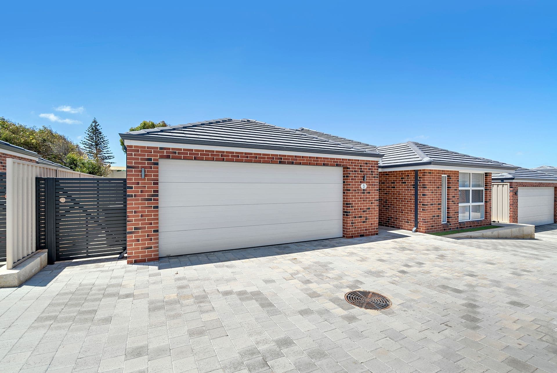 27 Stroud Street, Beachlands WA 6530, Beachlands - Thumbnail 2