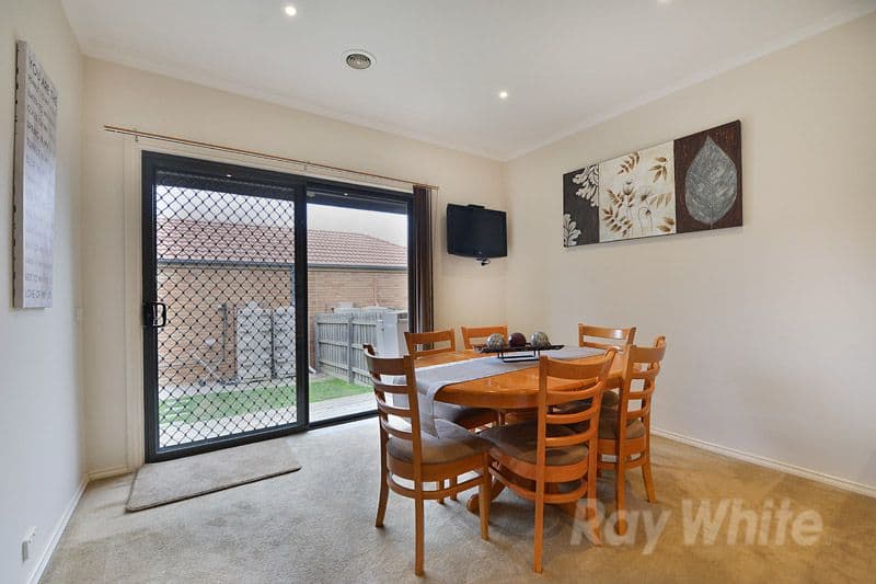 11 Houghton Drive, FERNTREE GULLY VIC 3156, Ferntree Gully - Thumbnail 5