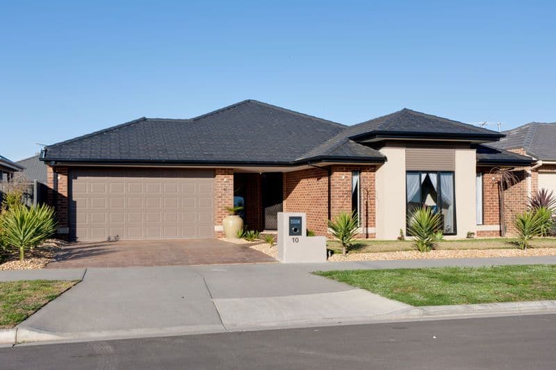 10 Dorbolo Street, MERNDA VIC 3754, Mernda - Image 1