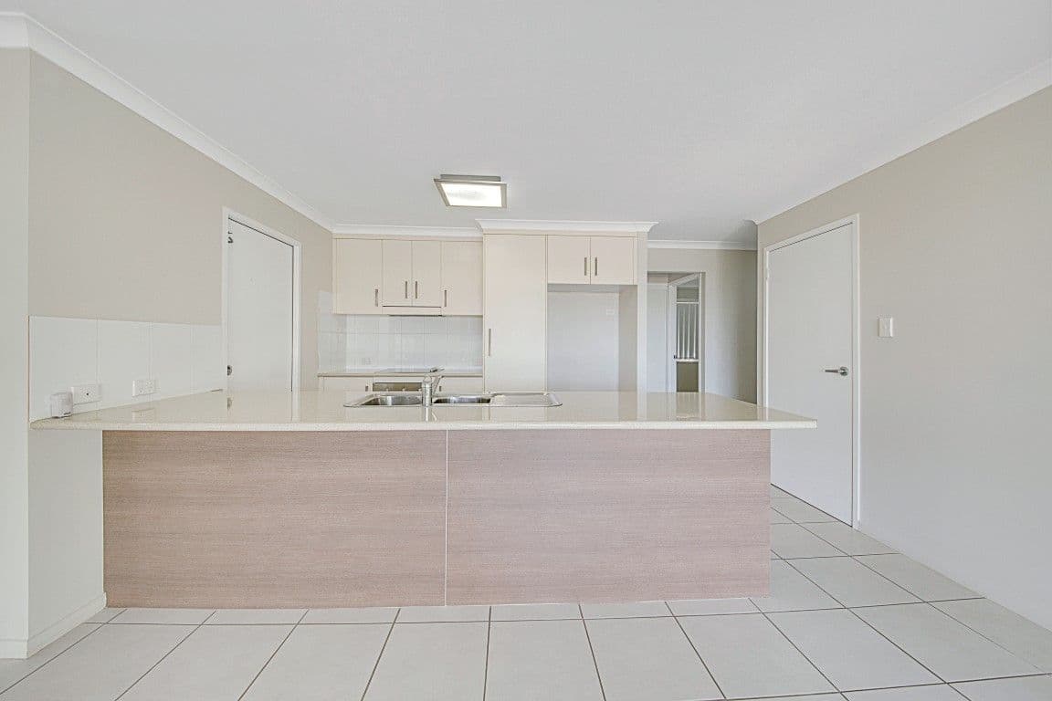 22 Ouston Place, South Gladstone QLD 4680, South Gladstone - Thumbnail 5