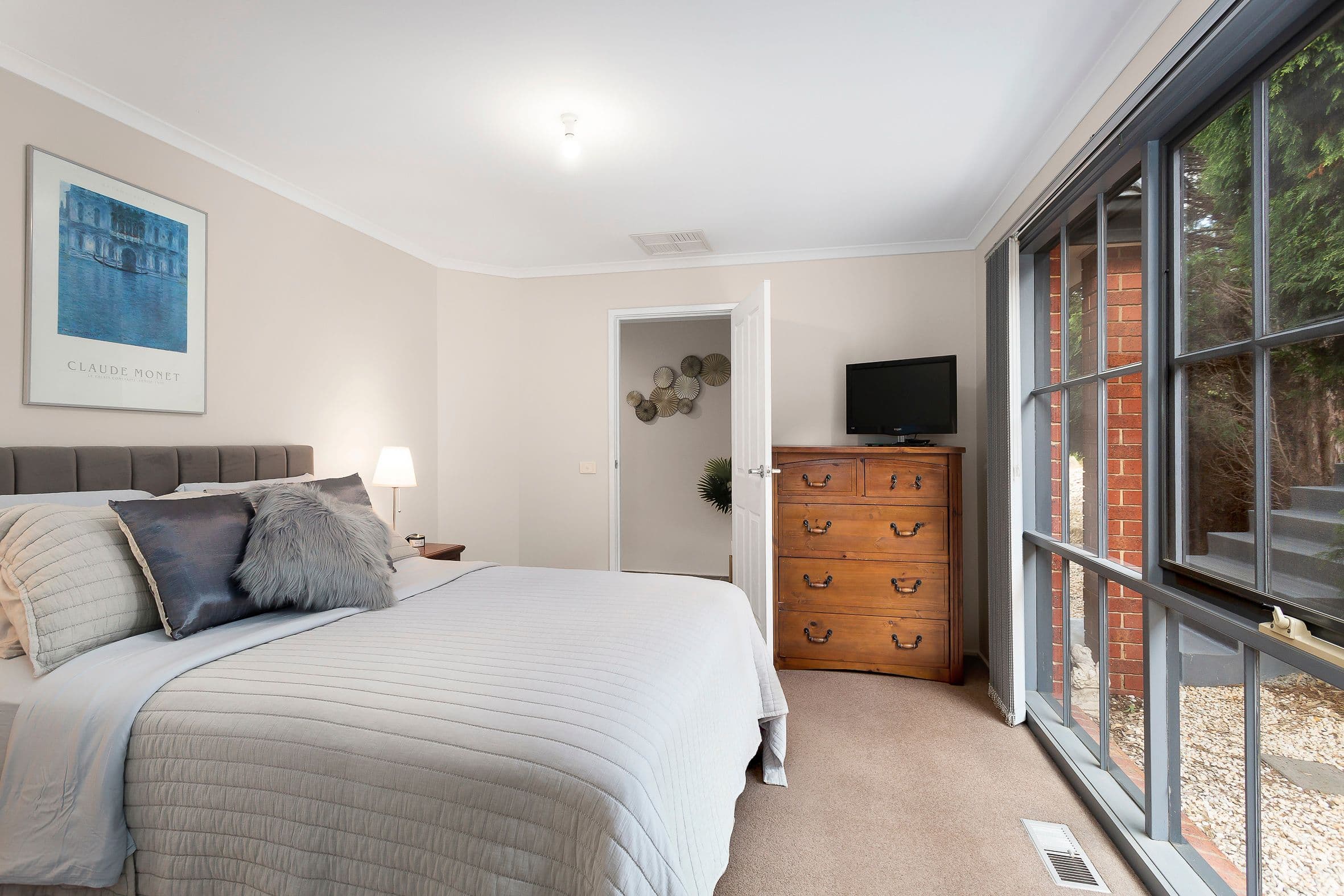 53 Dandallo Drive, Eltham VIC 3095, Eltham - Thumbnail 6