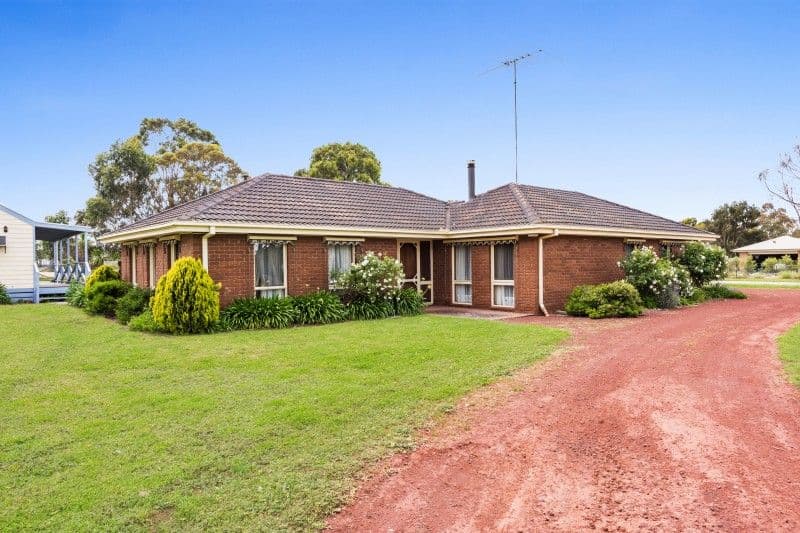 15 Peel Road, Inverleigh VIC 3321, Inverleigh - Thumbnail 2