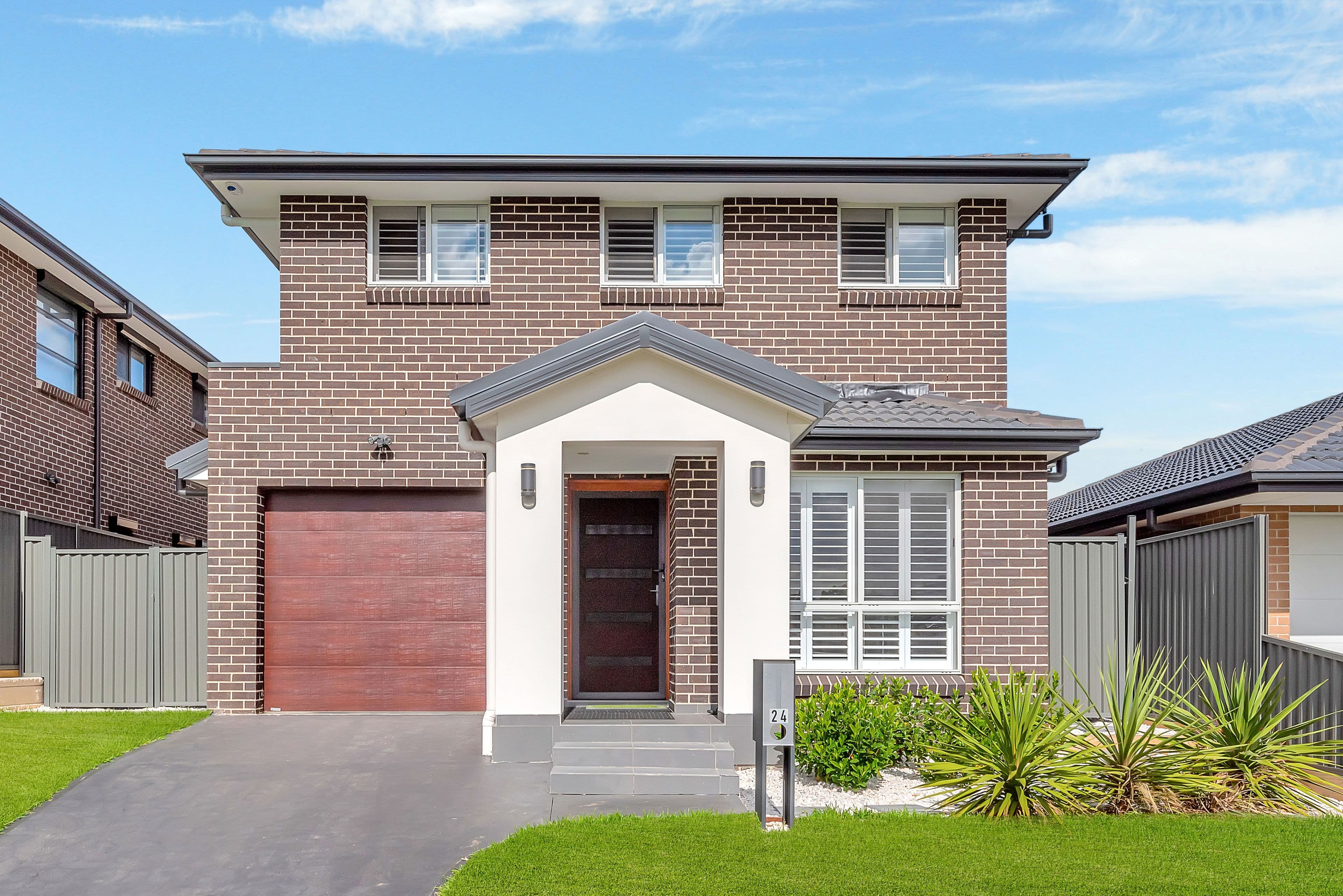 24 Rodeo Drive, Green Valley - Image 1