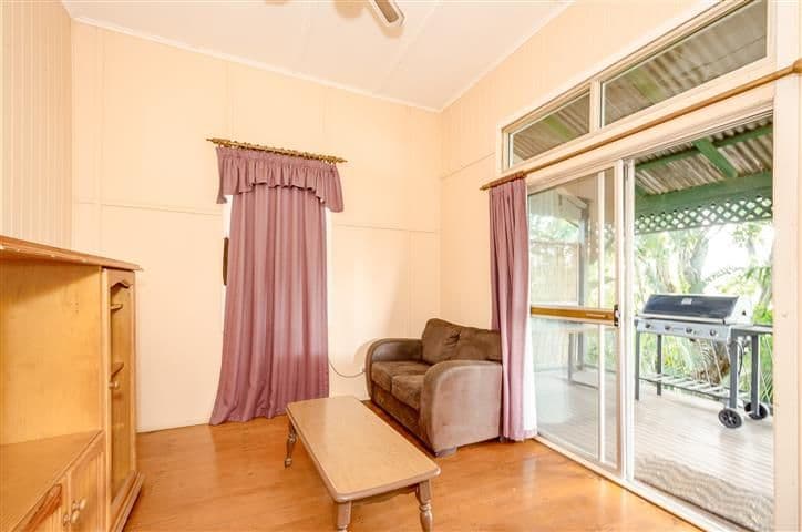 6 Oaka Lane, Gladstone Central QLD 4680, Gladstone Central - Thumbnail 3