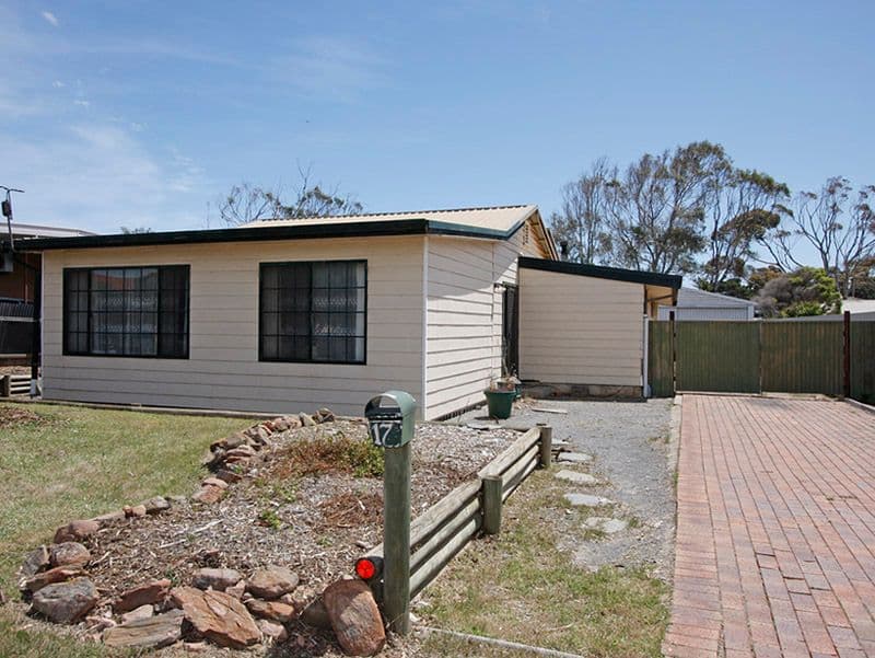17 Selway Terrace, O'SULLIVAN BEACH SA 5166, O'Sullivan Beach - Image 1