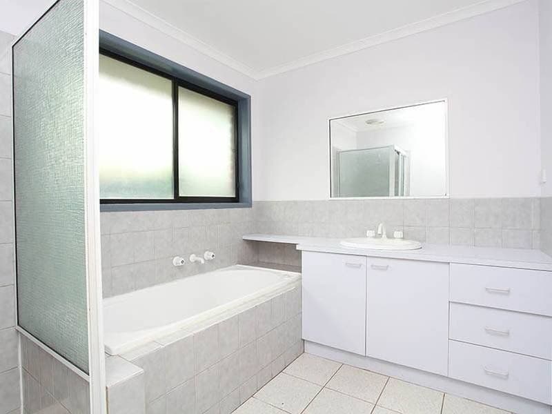 22 Lemco Walk, Delahey VIC 3037, Delahey - Thumbnail 4