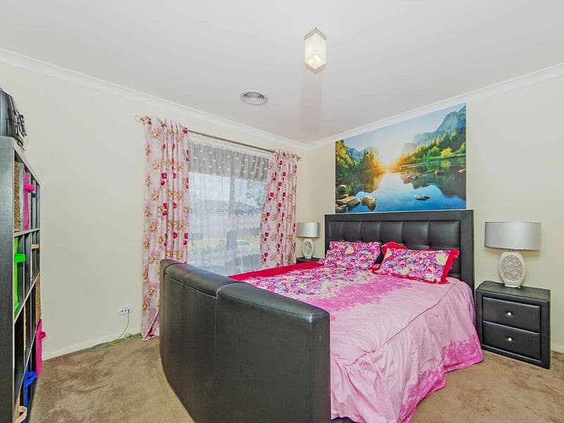 8 Murdeduke Crescent, WYNDHAM VALE VIC 3024, Wyndham Vale - Thumbnail 7