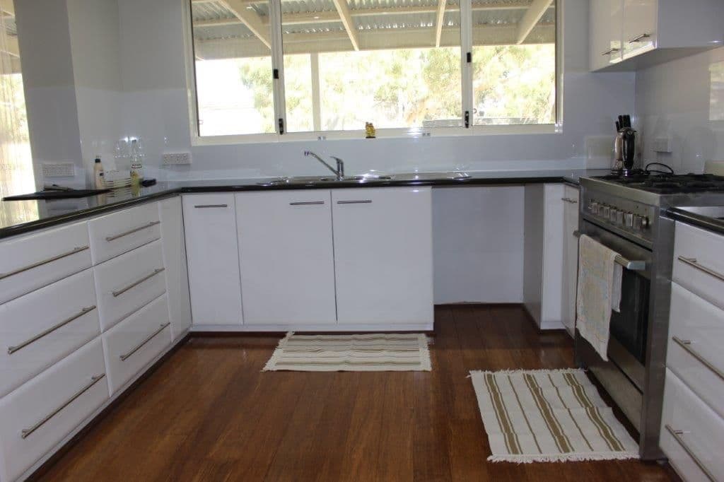 22 Bayliss Road, Dongara WA 6525, Dongara - Thumbnail 5