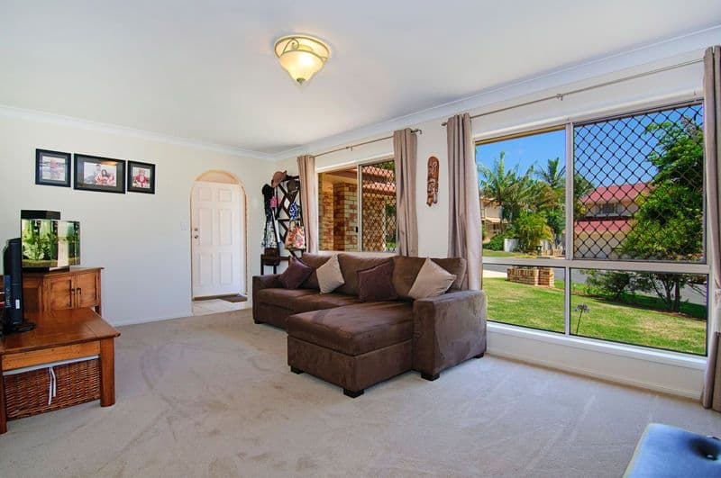4 Springfield Crescent, PARKINSON QLD 4115, Parkinson - Thumbnail 2
