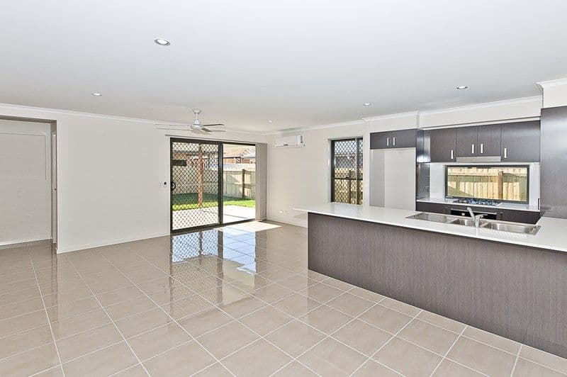 6 Wedge Tail Court, Griffin QLD 4503, Griffin - Thumbnail 4