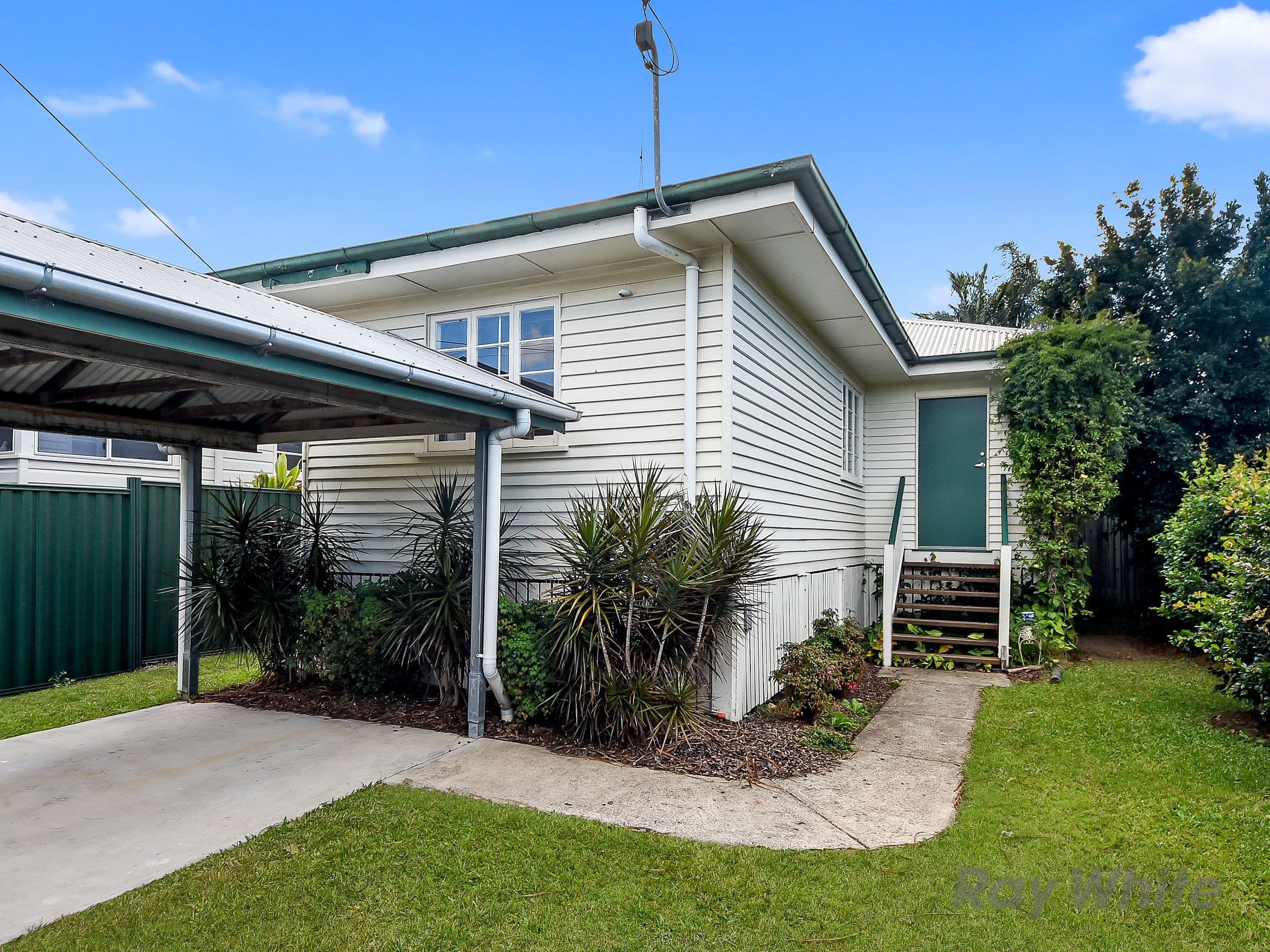 17 Biarra Street, Deagon QLD 4017, Deagon - Thumbnail 2