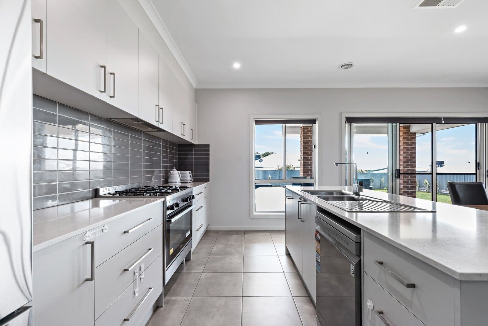 140 Knox Road, Romsey - Thumbnail 4