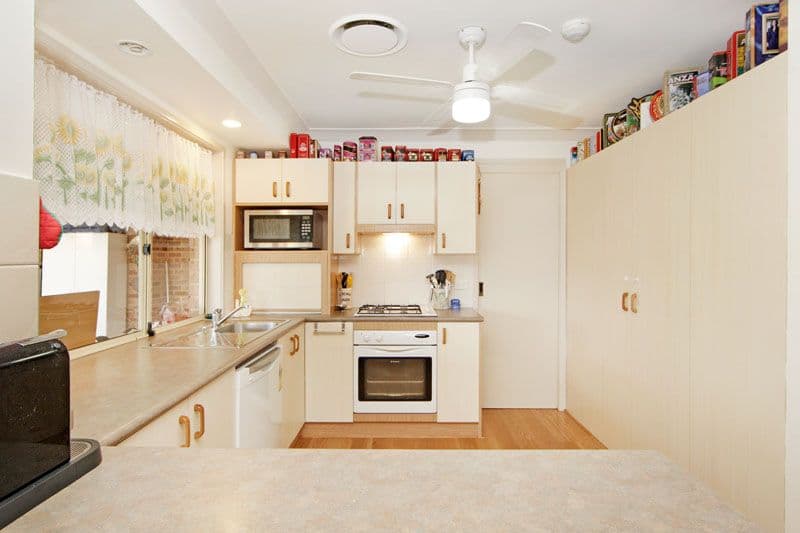 195 Cresthaven Avenue, BATEAU BAY NSW 2261, Bateau Bay - Thumbnail 5