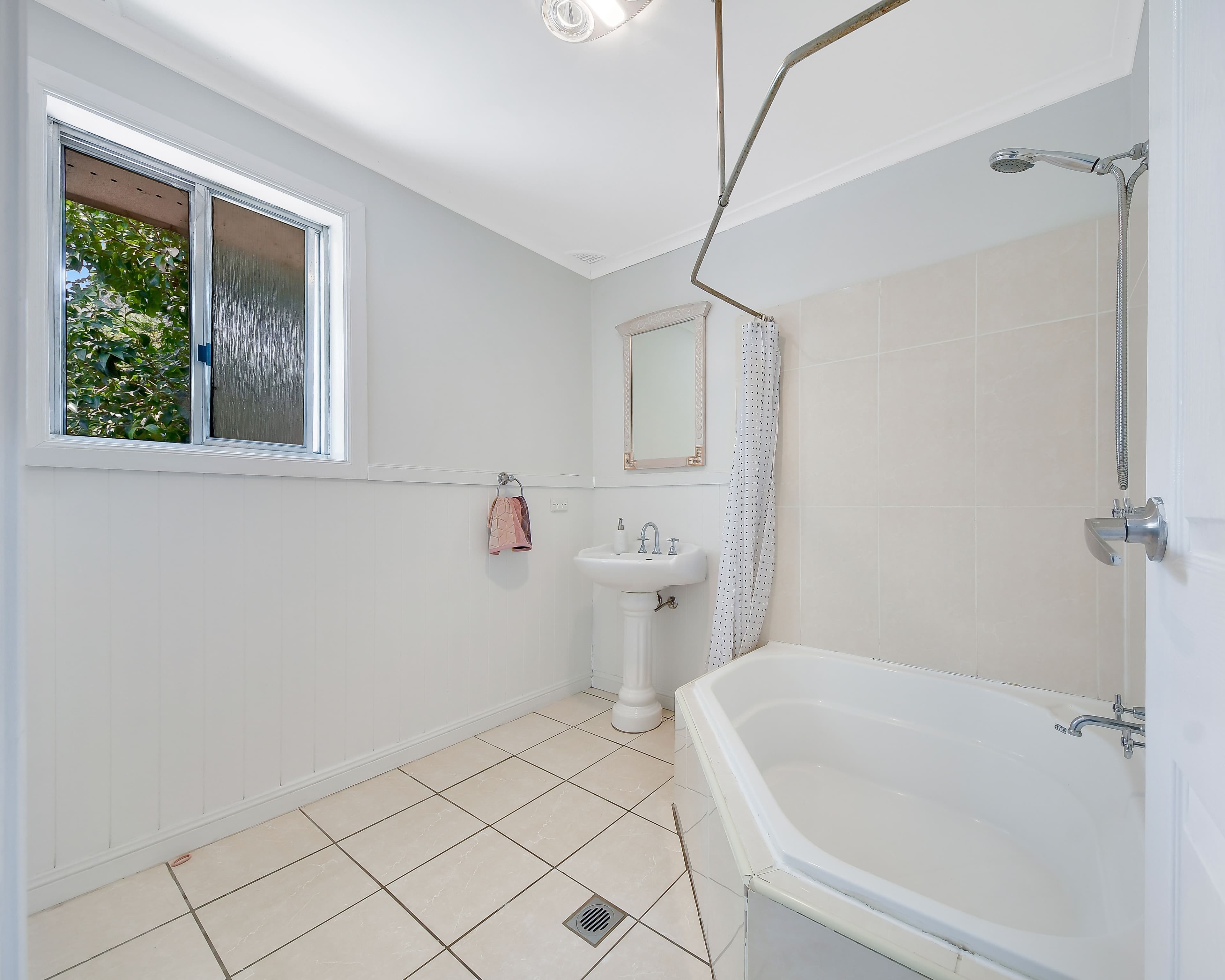 50 Engesta Avenue, Camden NSW 2570, Camden - Thumbnail 8