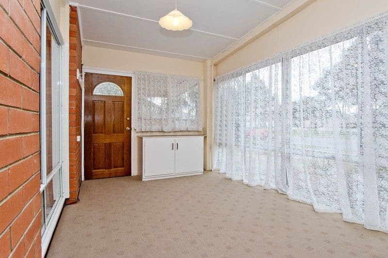 7 Hoy Crescent, Henley Beach SA 5022, Henley Beach - Thumbnail 6