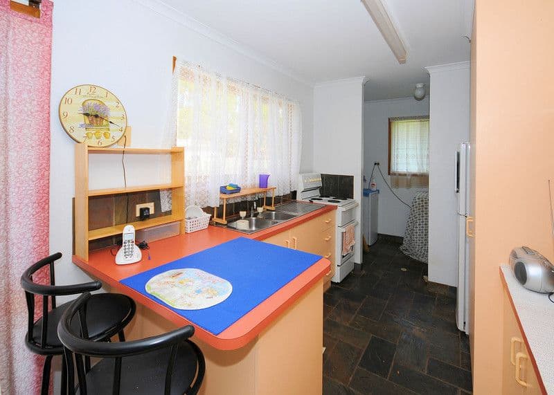 41 Bayrise Drive, URANGAN QLD 4655, Urangan - Thumbnail 7