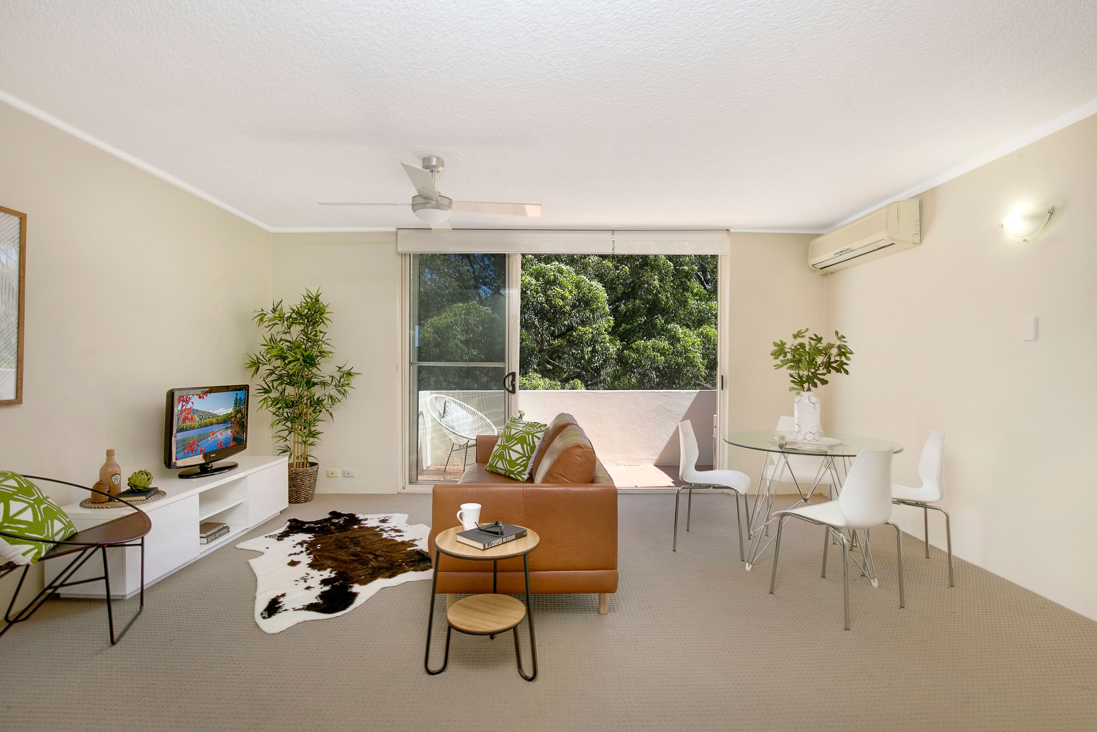 12 Meadow Crescent, Meadowbank NSW 2114, Meadowbank - Thumbnail 2