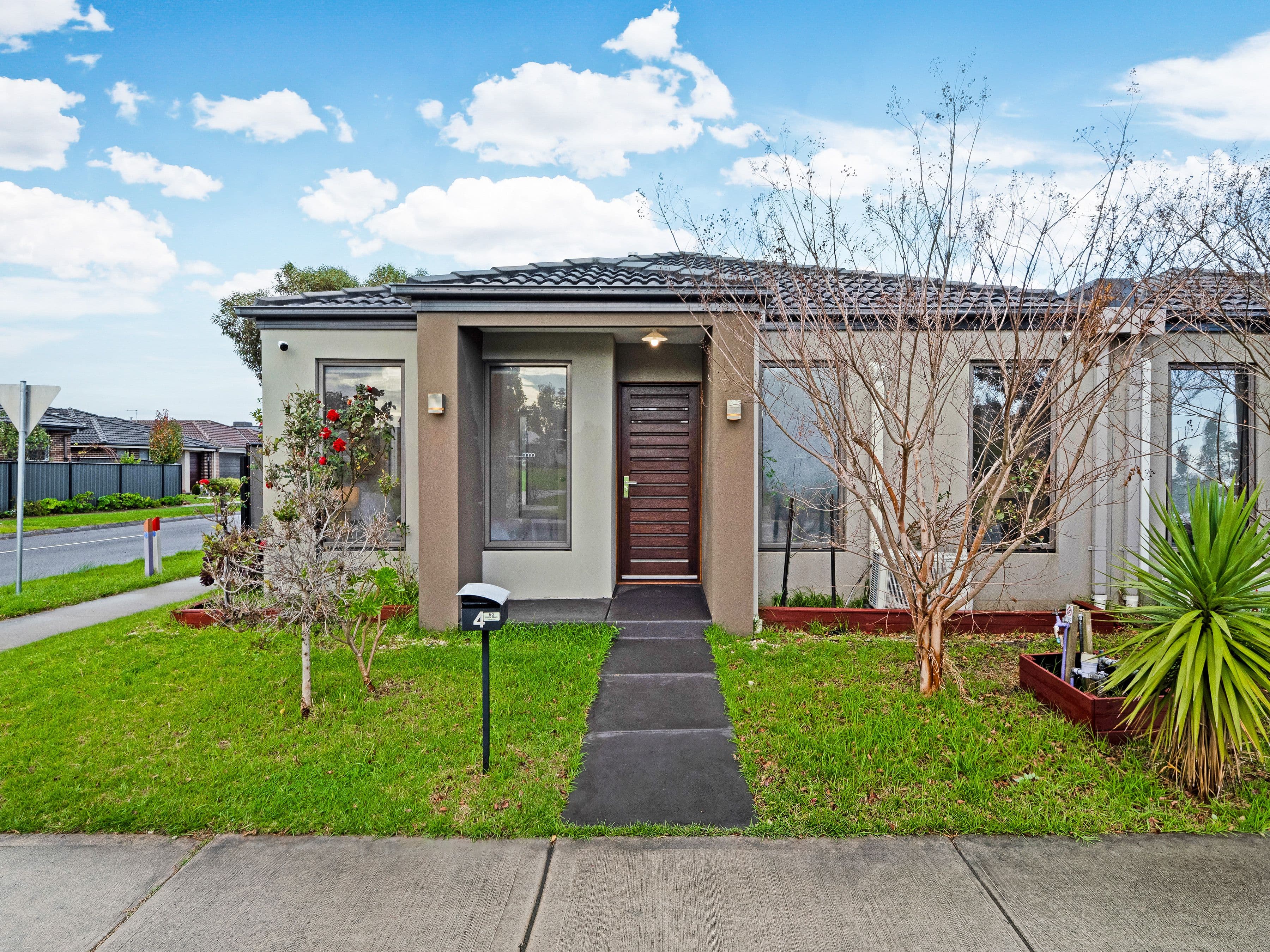 4 Elodea Way, Cranbourne North VIC 3977, Cranbourne North - Image 1