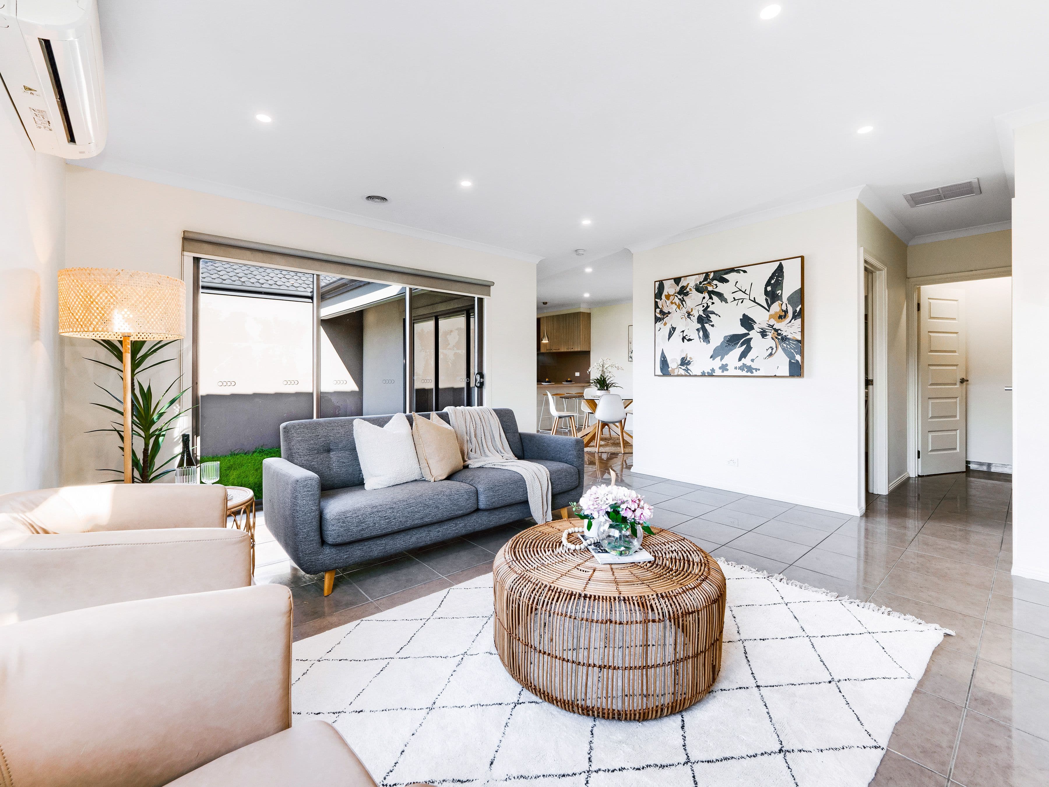 4 Elodea Way, Cranbourne North VIC 3977, Cranbourne North - Thumbnail 2