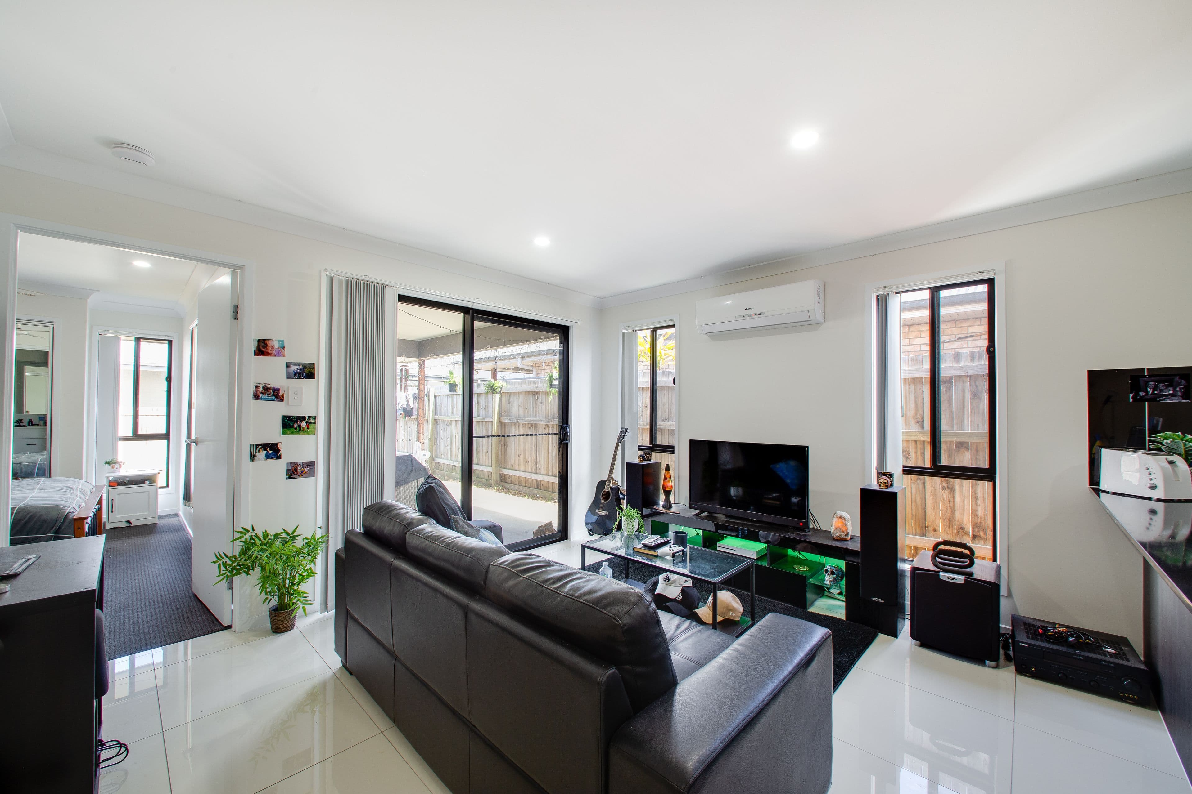 8 Ward Street, Flinders View QLD 4305, Flinders View - Thumbnail 2