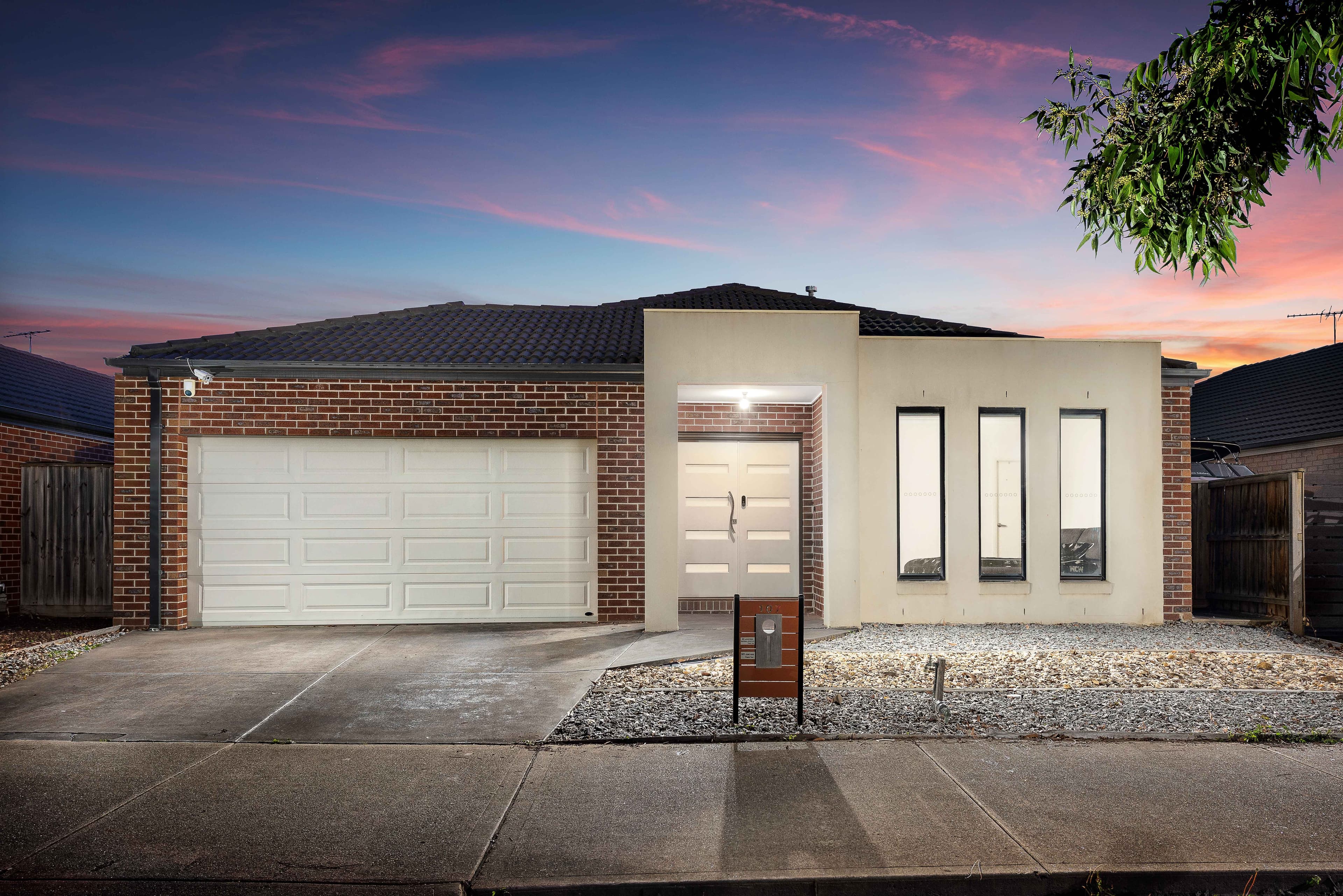 107 Gordons Road, South Morang VIC 3752, South Morang - Image 1