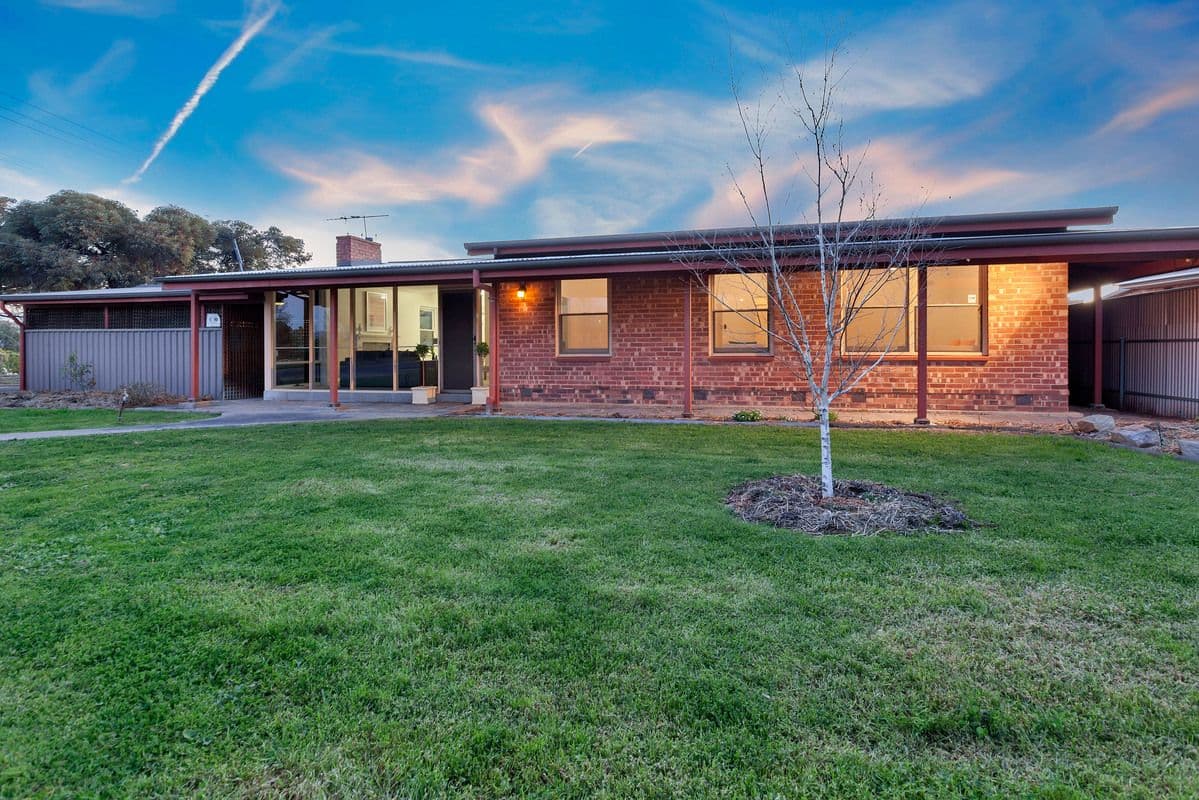 22 Gordon Avenue, Clearview SA 5085, Clearview - Image 1