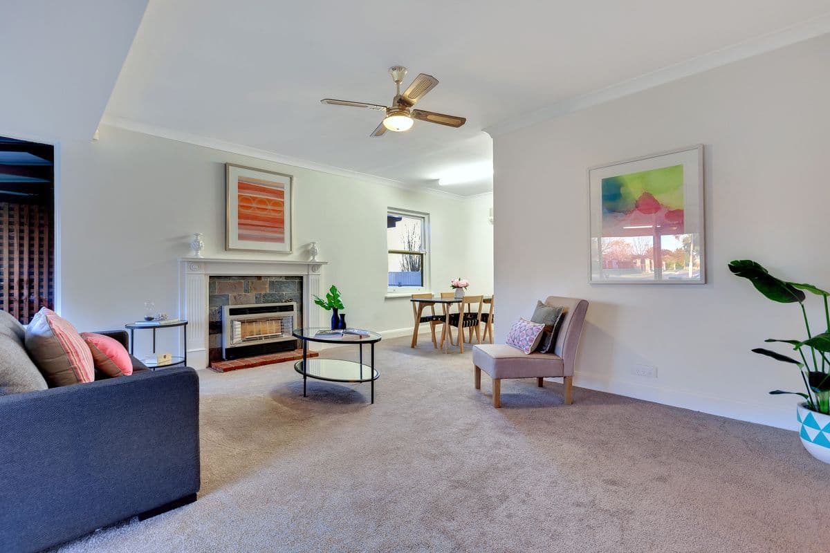 22 Gordon Avenue, Clearview SA 5085, Clearview - Thumbnail 2