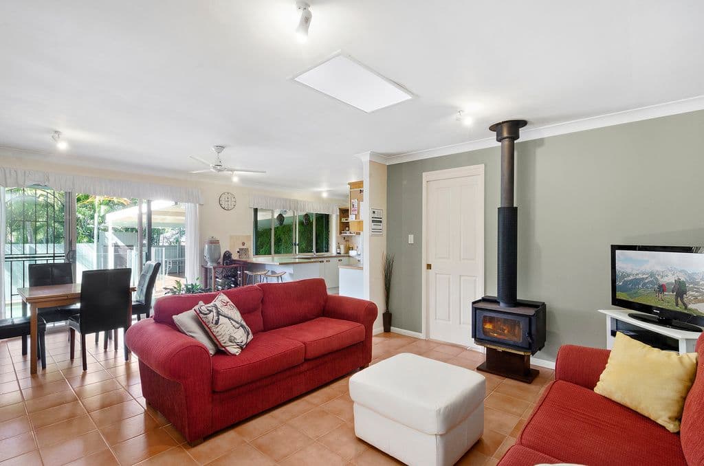 42 Dilgara Street, Tugun QLD 4224, Tugun - Thumbnail 2