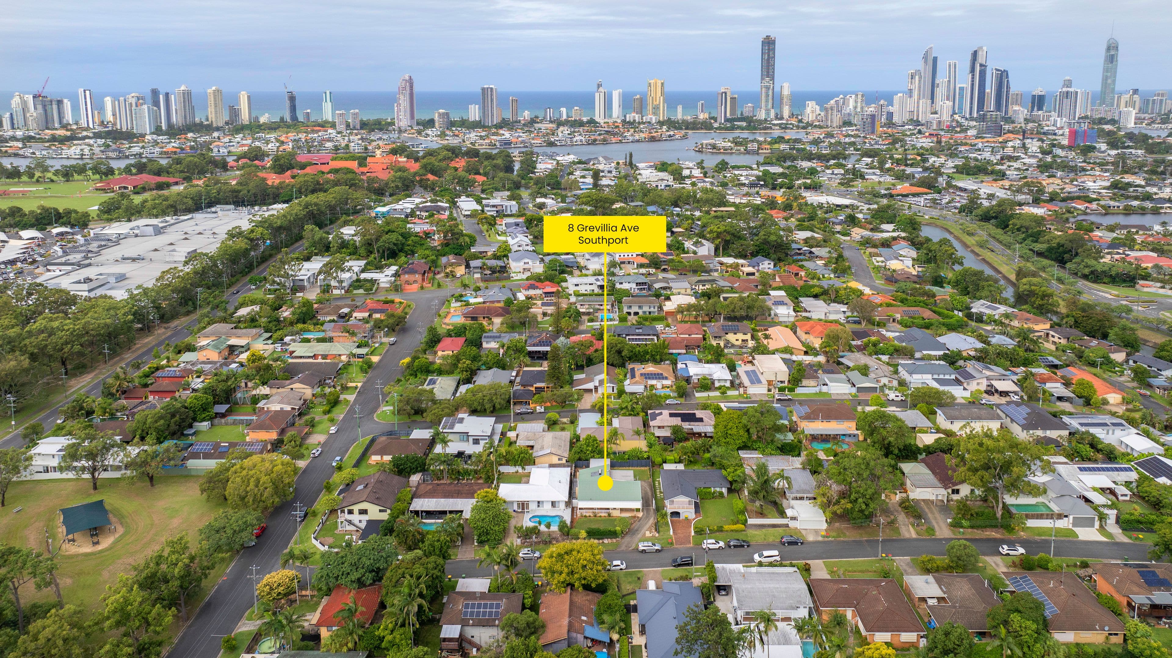 8 Grevillia Avenue, Southport QLD 4215, Southport - Thumbnail 6