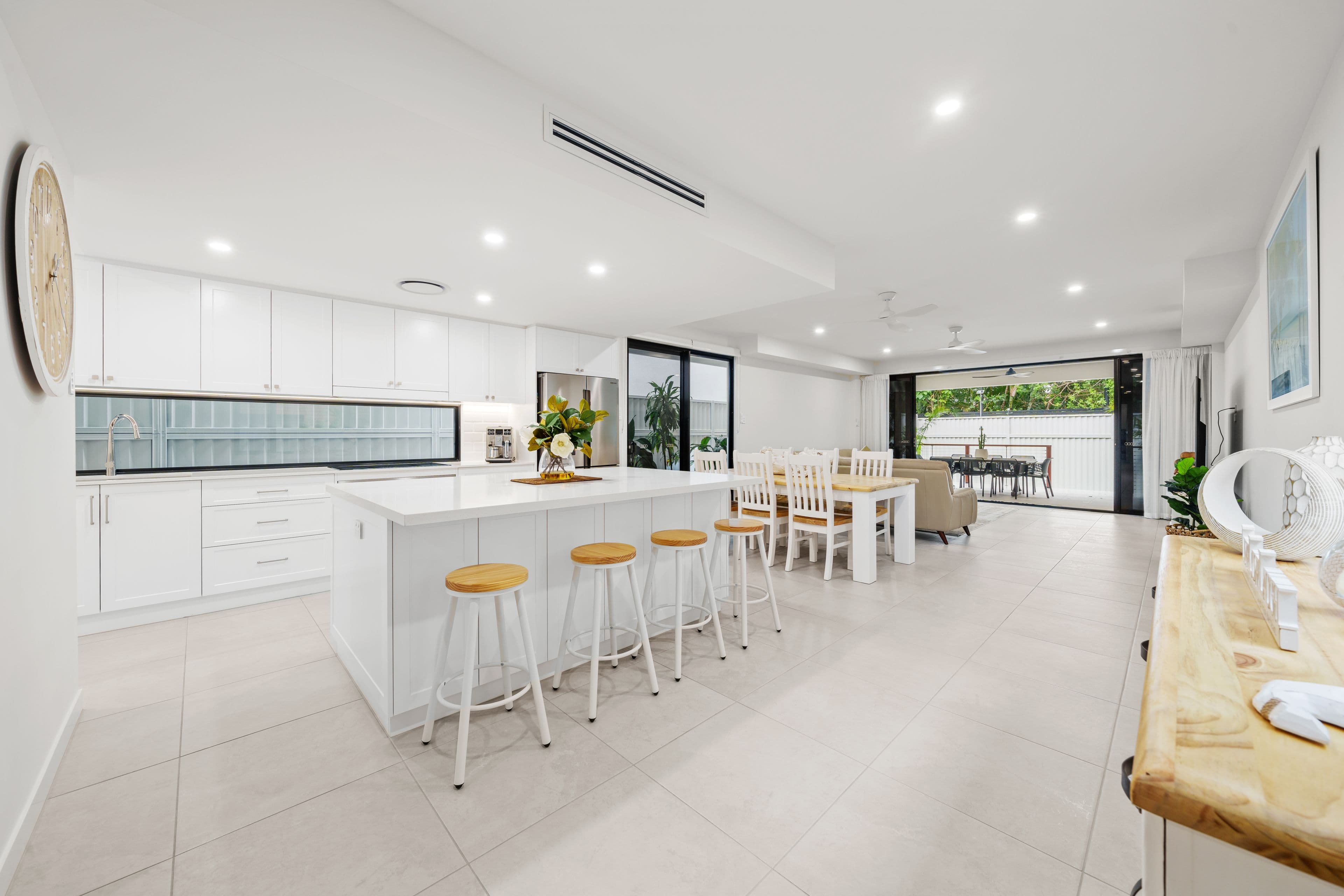 10A Howard Street, Runaway Bay QLD 4216, Runaway Bay - Thumbnail 4