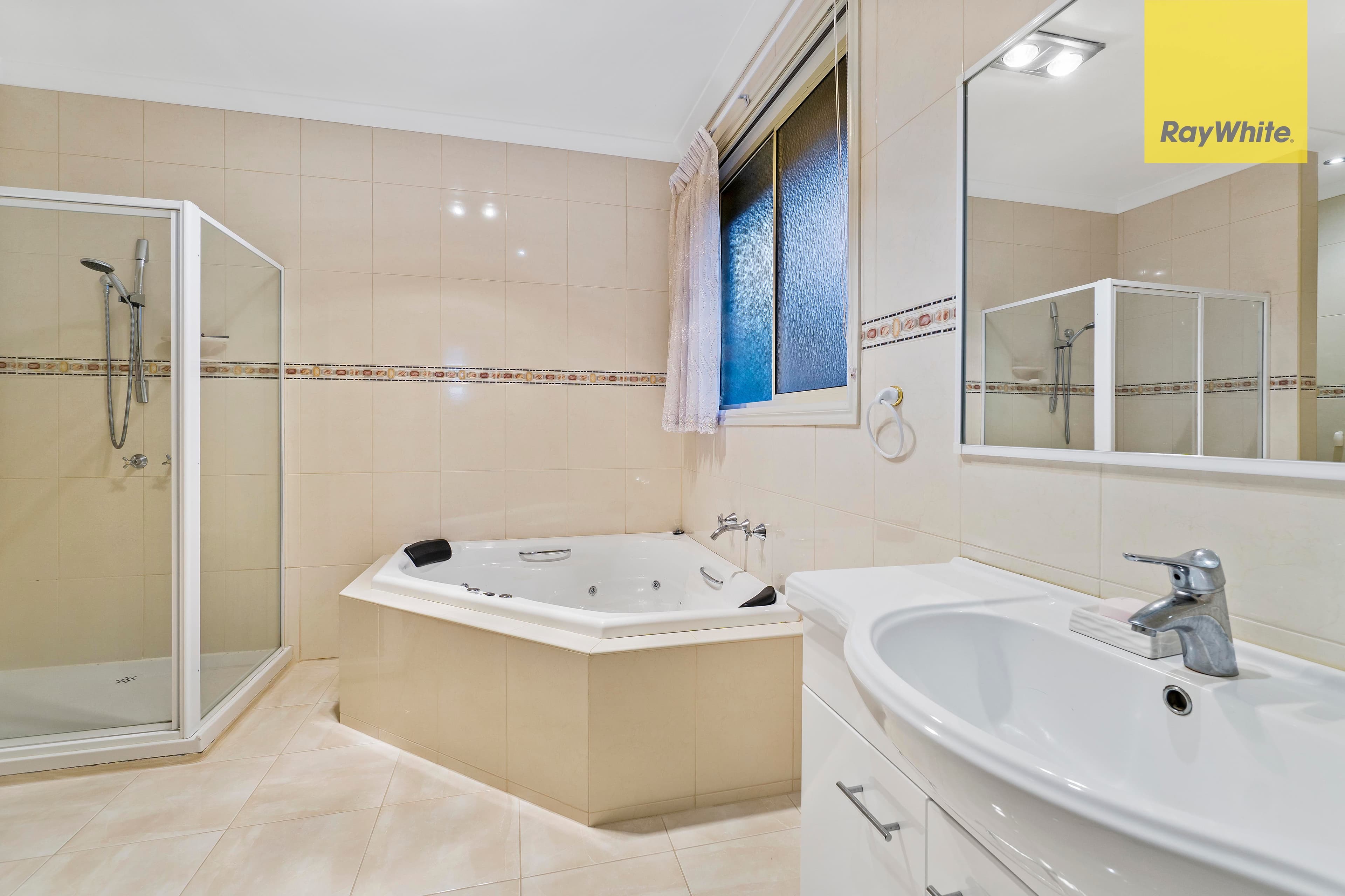 6 Pitt Street, Taylors Hill VIC 3037, Taylors Hill - Thumbnail 5