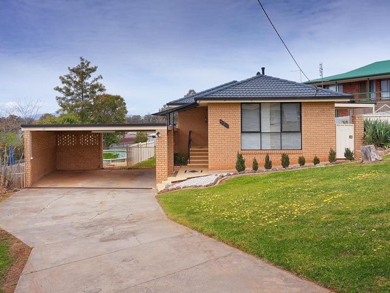 520 Munro Street, Hamilton Valley - Image 1