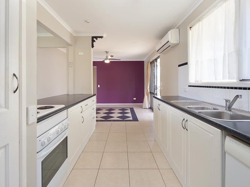 520 Munro Street, Hamilton Valley - Thumbnail 2