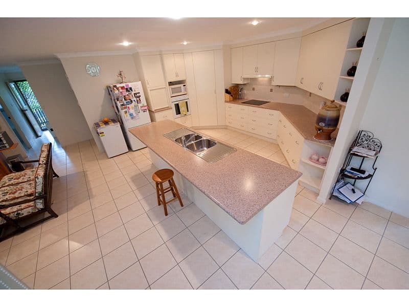 6 Brooks Court, NORMAN GARDENS QLD 4701, Norman Gardens - Thumbnail 6