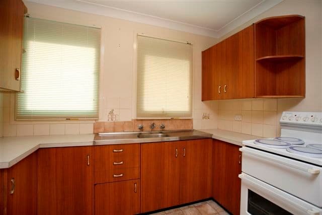 32 Stovold Place, Alexandra Hills, QLD, 4161, Alexandra Hills - Thumbnail 2